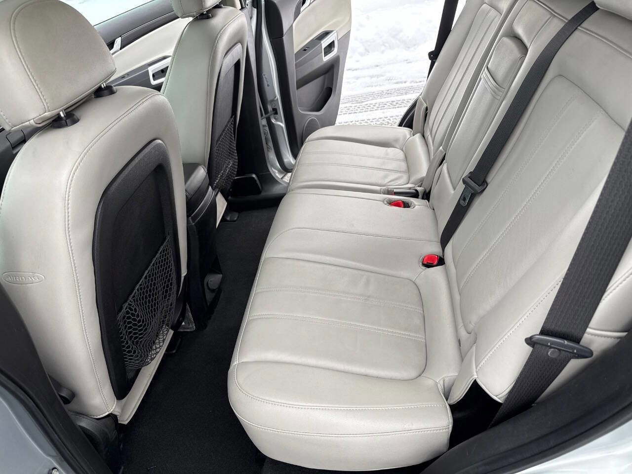 Used 2013 Chevrolet Captiva Sport LTZ FWD image 13