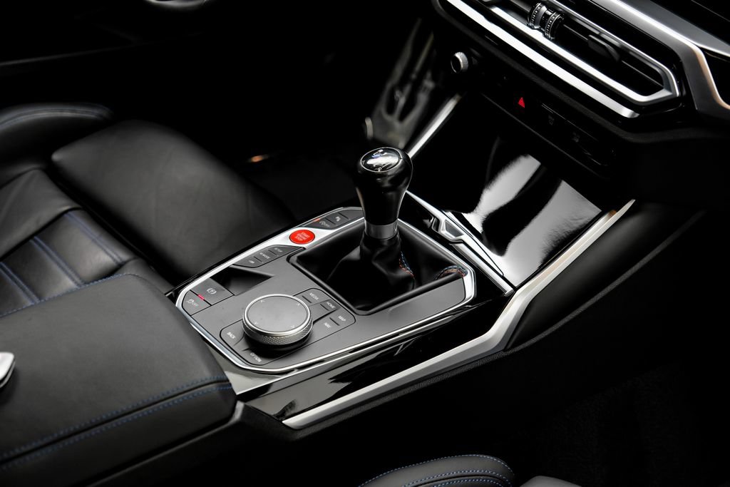 Used 2023 BMW M2 w/ Lighting Package RWD image 24