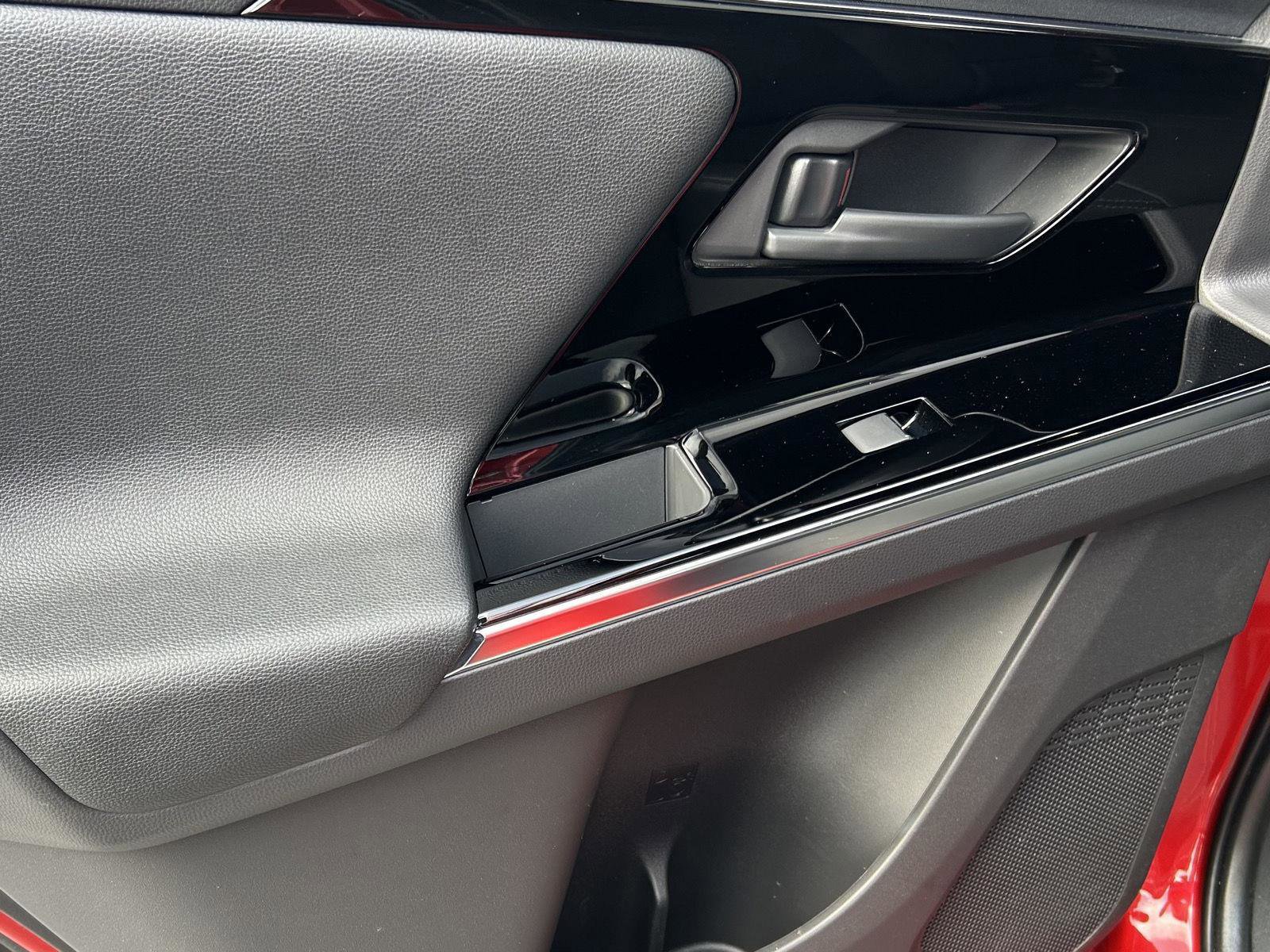 Used 2023 Subaru Solterra AWD image 15