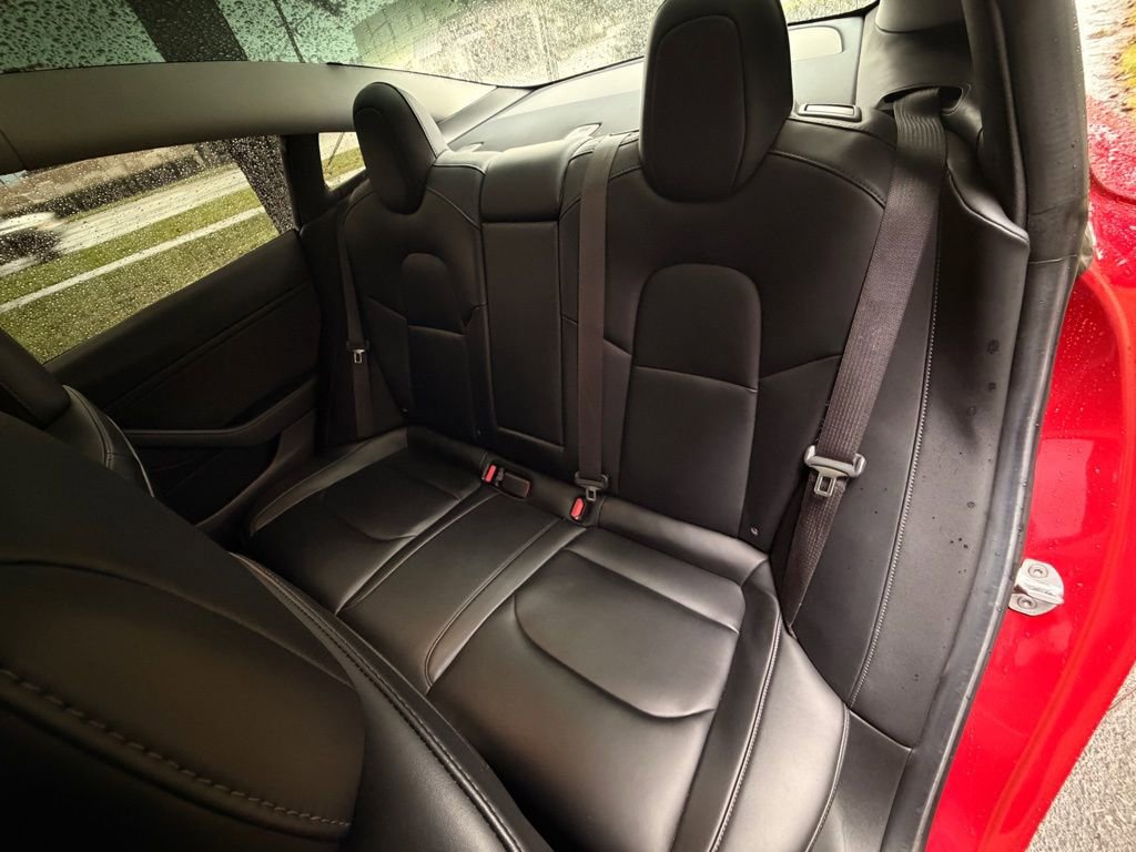 Used 2018 Tesla Model 3 Long Range image 29
