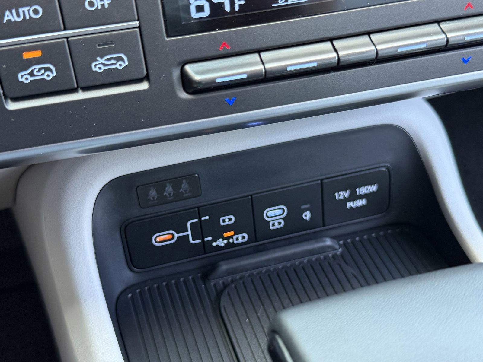 New 2026 Hyundai Kona SEL Sport AWD/4WD image 18