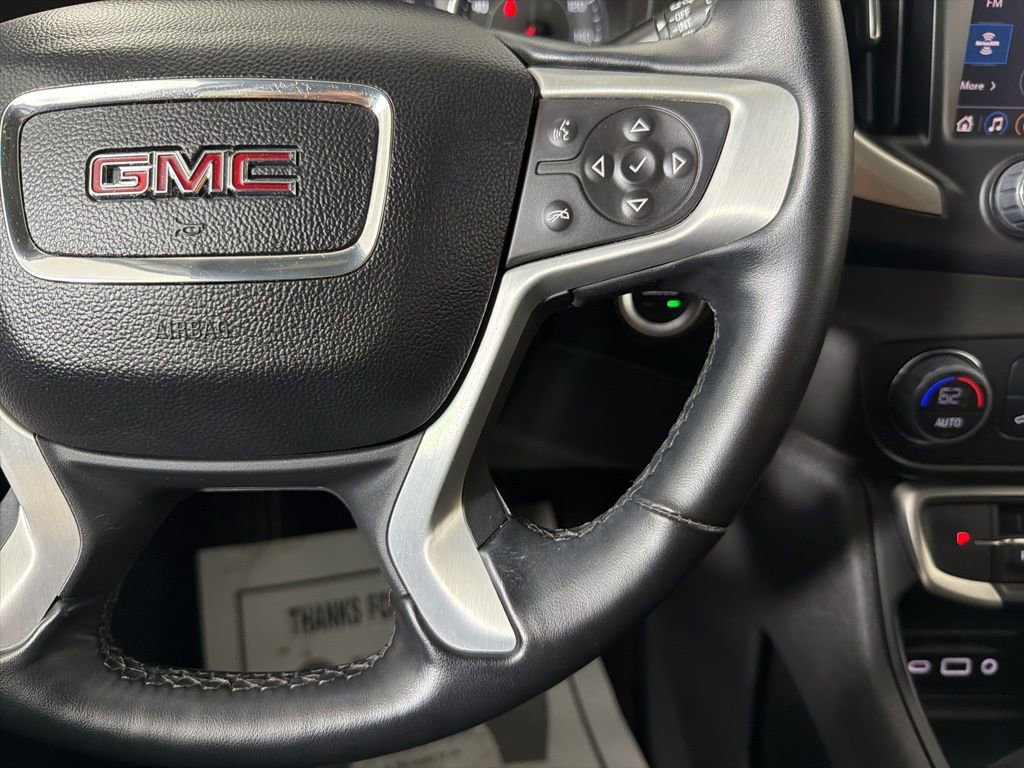 Used 2024 GMC Terrain SLT AWD/4WD image 29