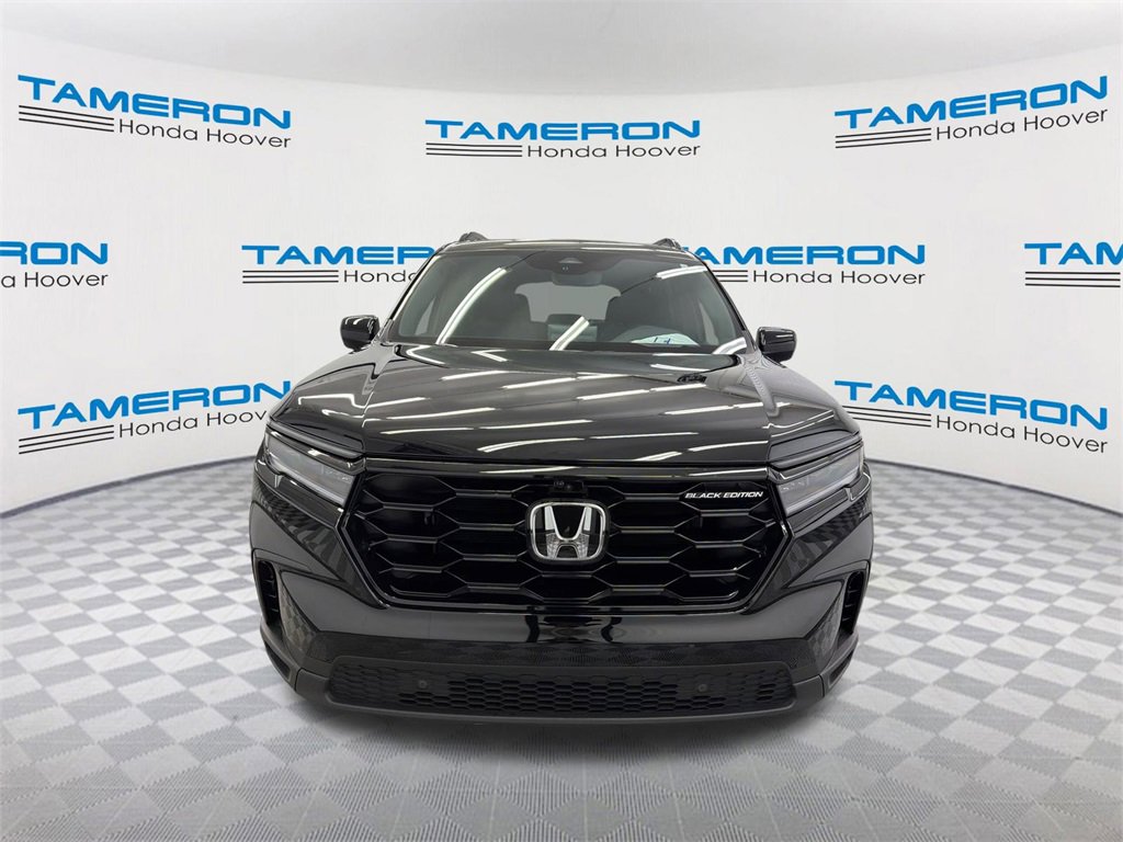 Used 2025 Honda Pilot Black Edition image 8