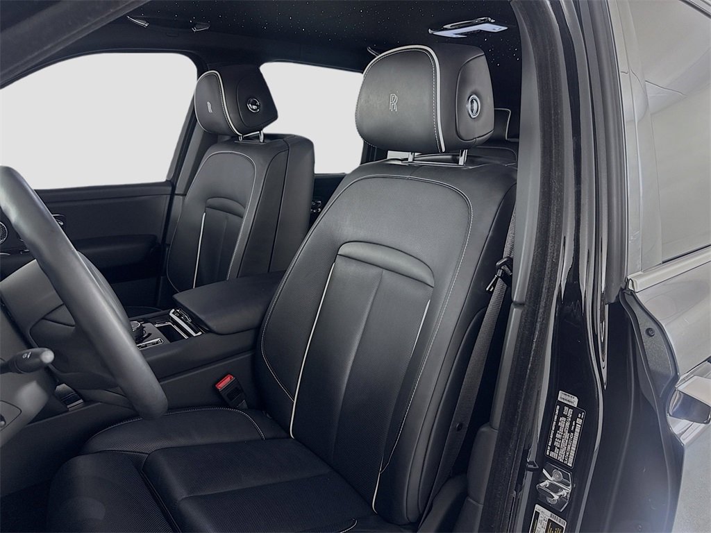 Used 2024 Rolls-Royce Cullinan image 22
