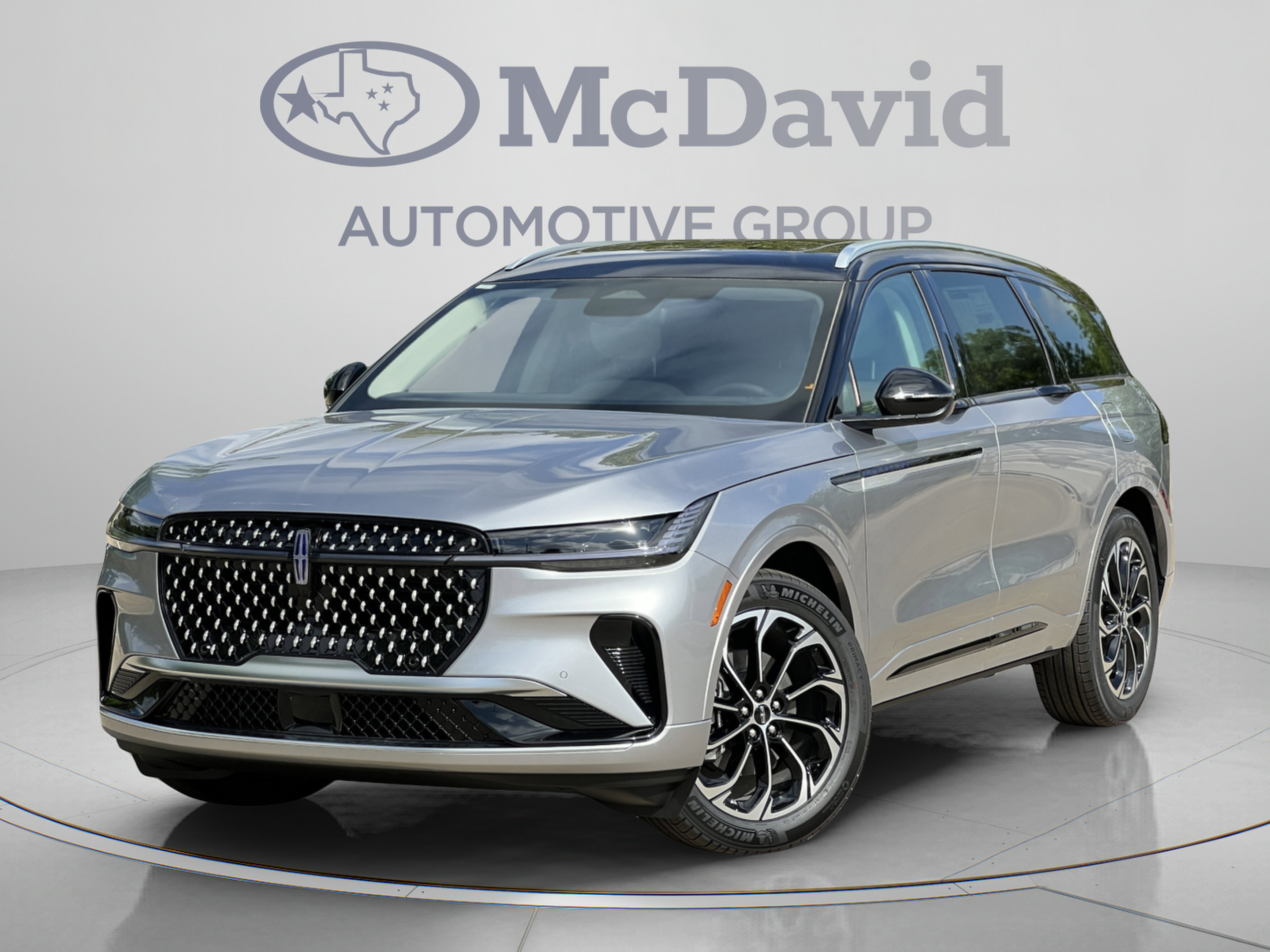 New 2026 Lincoln Nautilus Reserve AWD/4WD image 2