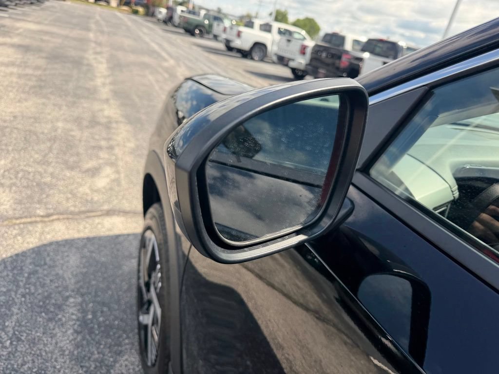 New 2026 Nissan Kicks SV w/ Cold Weather Package FWD image 9