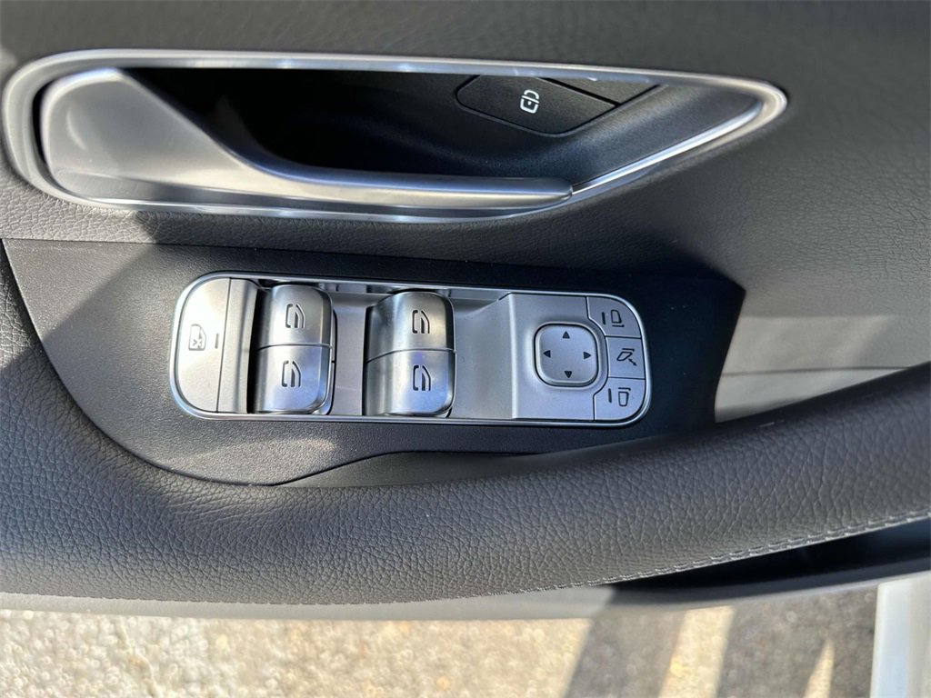 New 2025 Mercedes-Benz GLS 450 4MATIC image 12