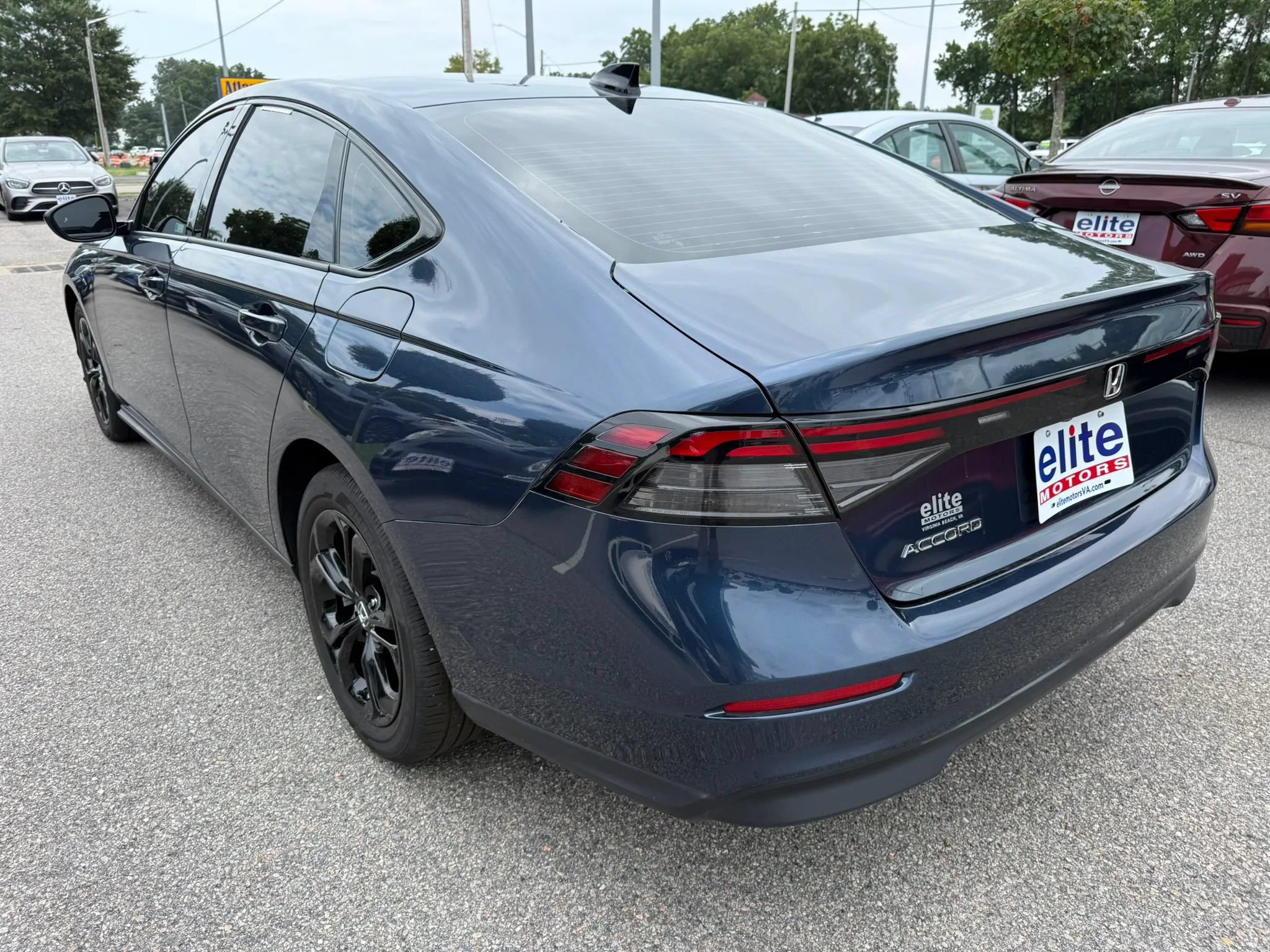 Used 2025 Honda Accord SE image 5