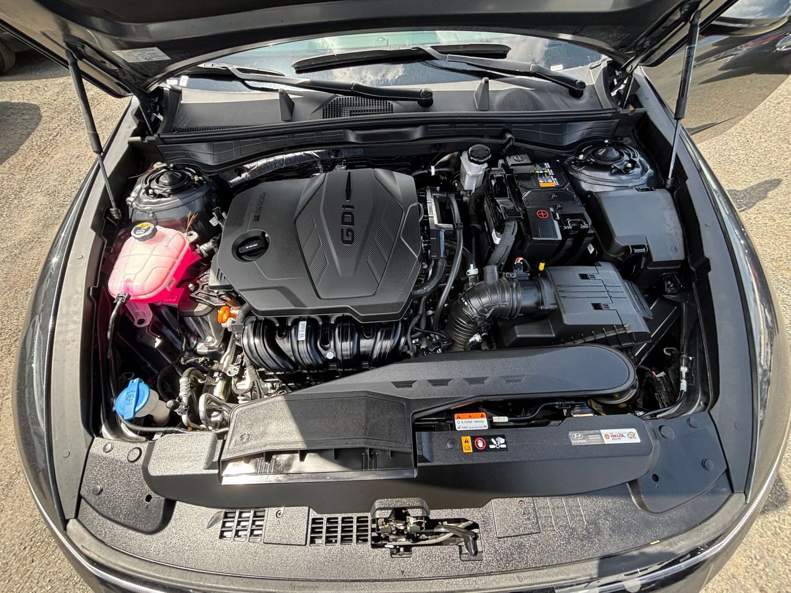 Used 2025 Hyundai Sonata SEL FWD image 32