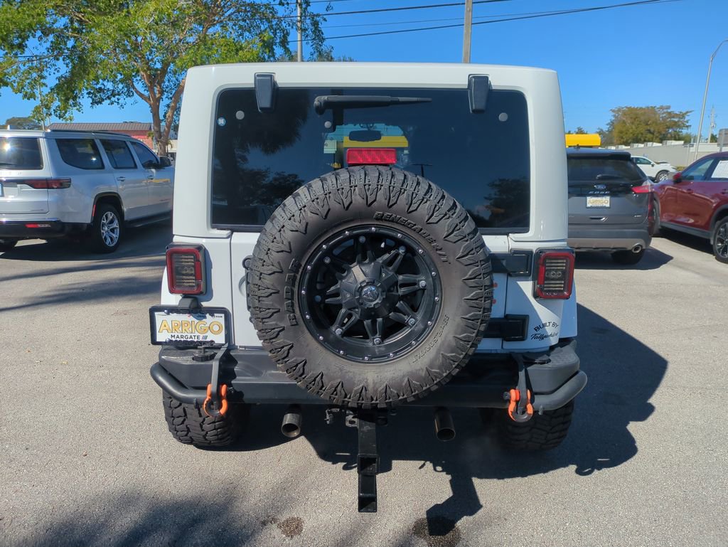 Used 2014 Jeep Wrangler Sahara w/ Connectivity Group image 7