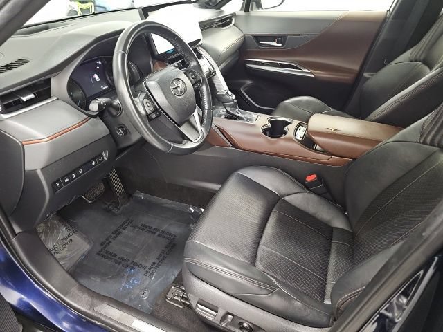 Certified 2021 Toyota Venza Limited w/ Advanced Technology Package AWD/4WD image 15