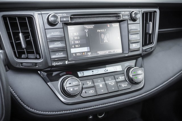 Used 2015 Toyota RAV4 XLE image 14