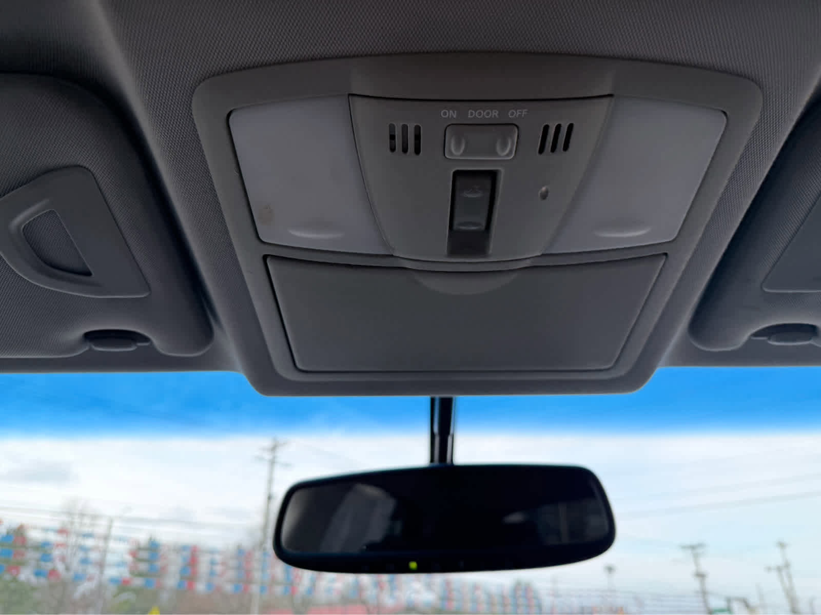 Used 2017 INFINITI QX70 AWD w/ Premium Package image 30