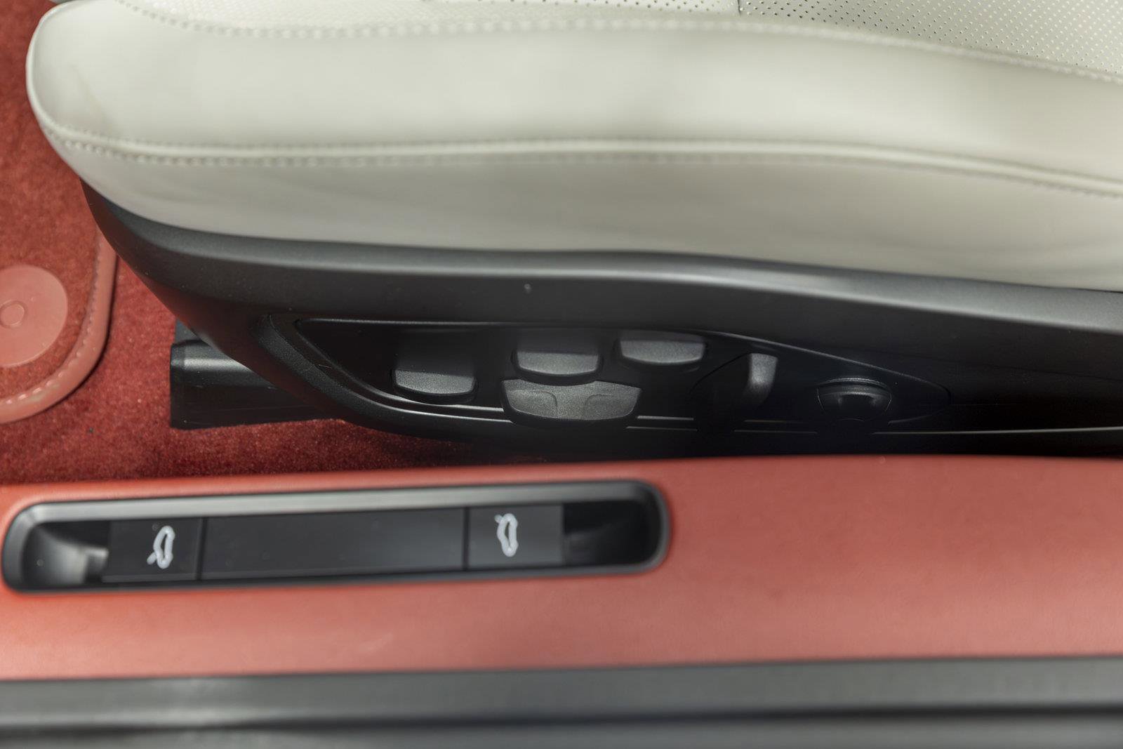 Used 2022 Porsche 911 Turbo S image 80