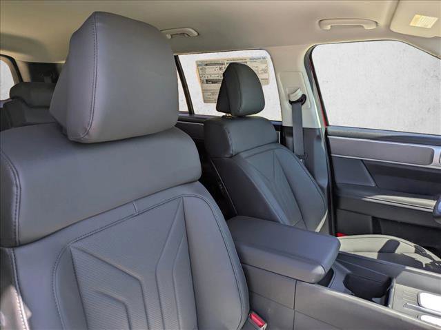 New 2026 Hyundai Santa Fe SEL FWD image 18