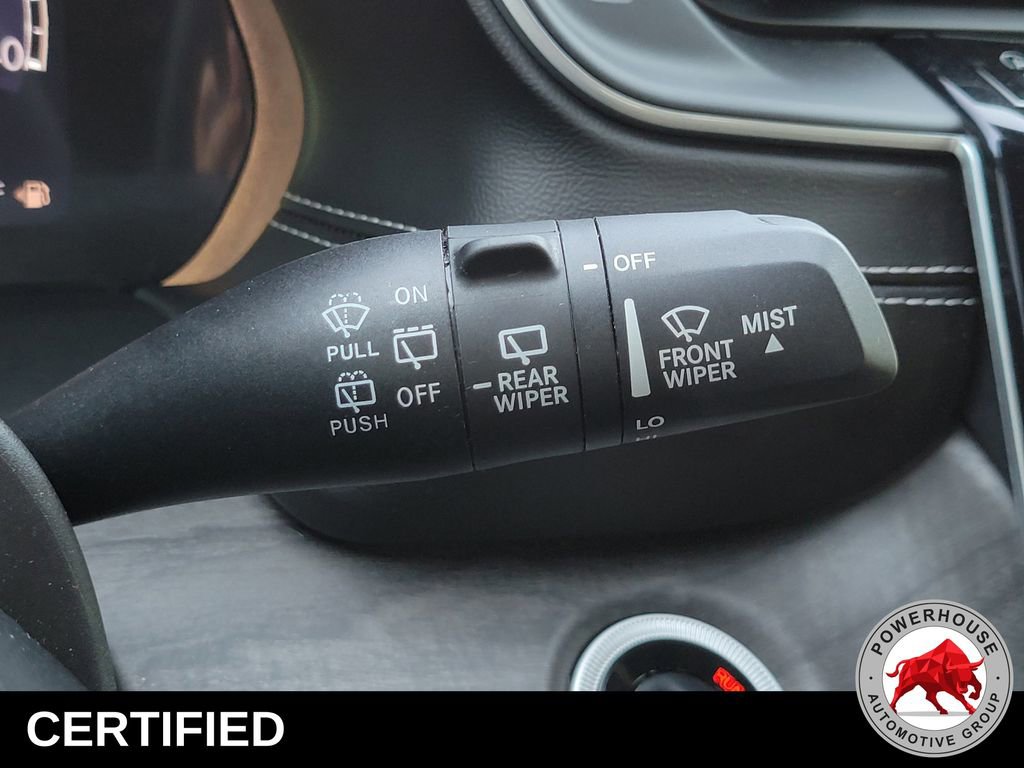 Used 2024 Jeep Grand Cherokee Limited image 33