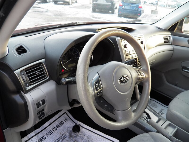Used 2012 Subaru Forester 2.5X Premium w/ All-Weather Pkg AWD/4WD image 11