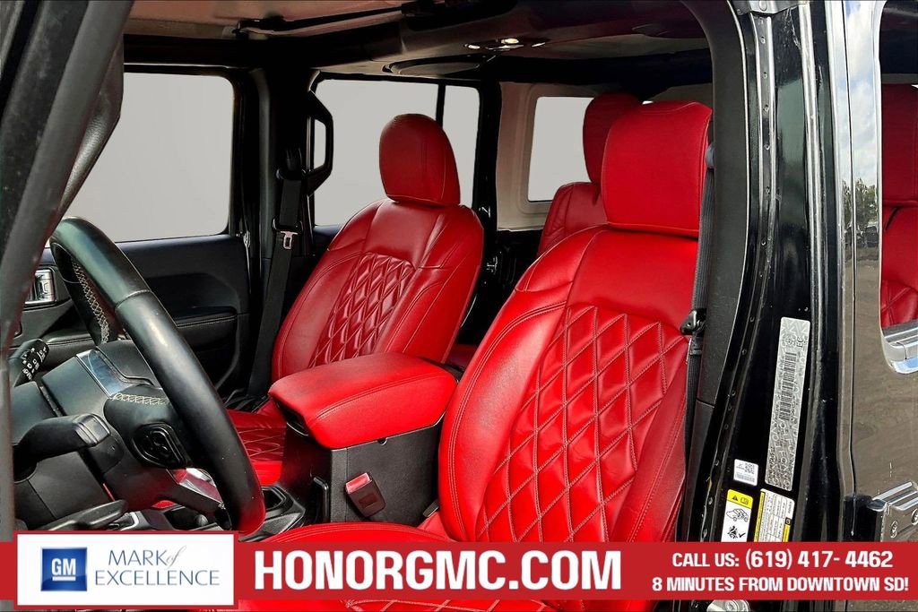 Used 2019 Jeep Wrangler Unlimited Sahara image 20