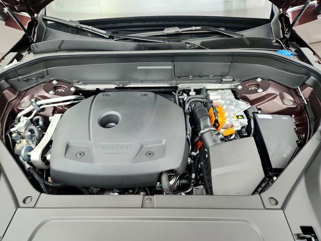 New 2026 Volvo XC90 T8 Ultra w/ Protection Package Premier image 16