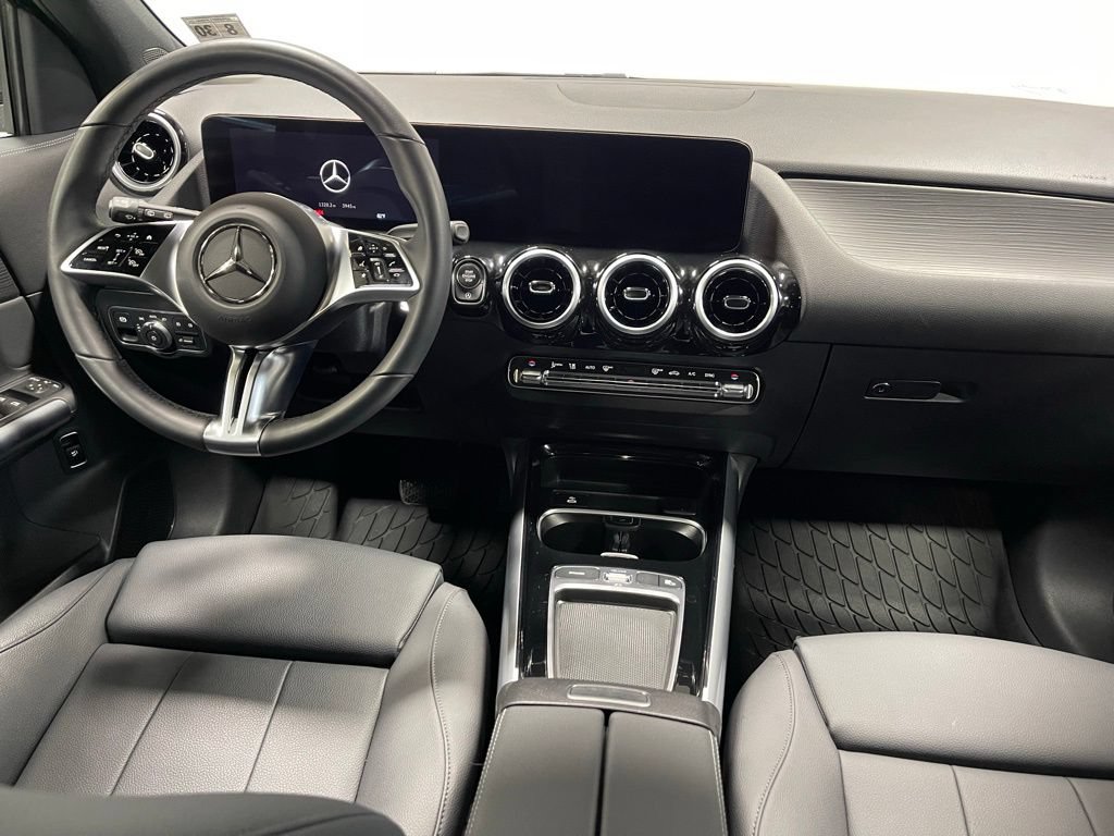 Used 2026 Mercedes-Benz GLA 250 4MATIC image 29