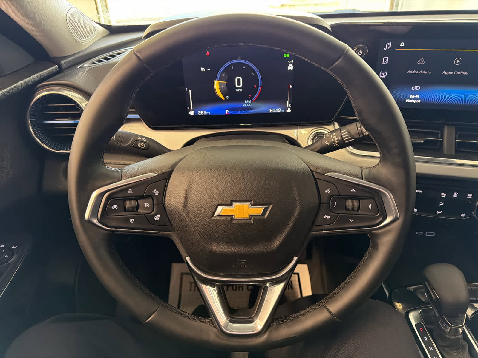 Used 2025 Chevrolet Trax LT w/ LT Convenience Package image 34