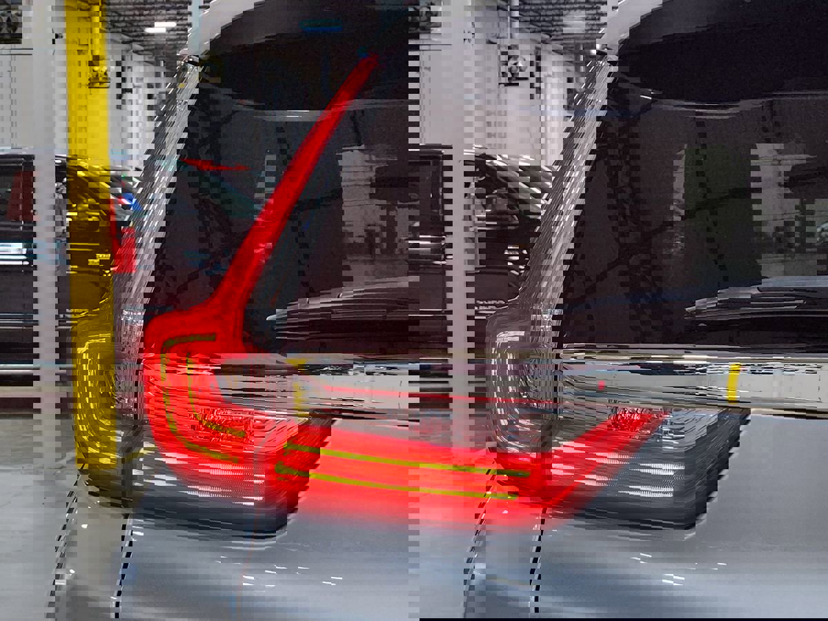 Used 2019 Honda CR-V Touring image 20