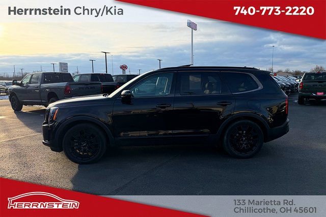 Used 2022 Kia Telluride SX w/ SX Prestige Package image 4