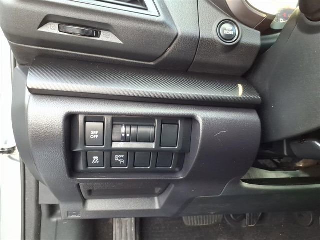 Used 2017 Subaru Impreza 2.0i Premium image 28