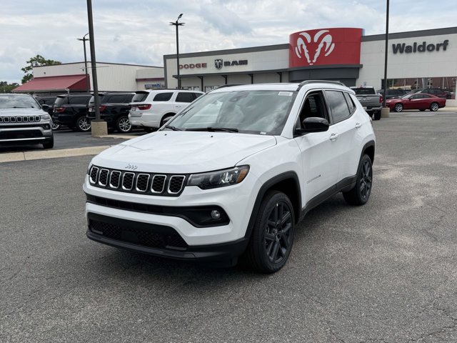 New 2026 Jeep Compass Latitude AWD/4WD image 5