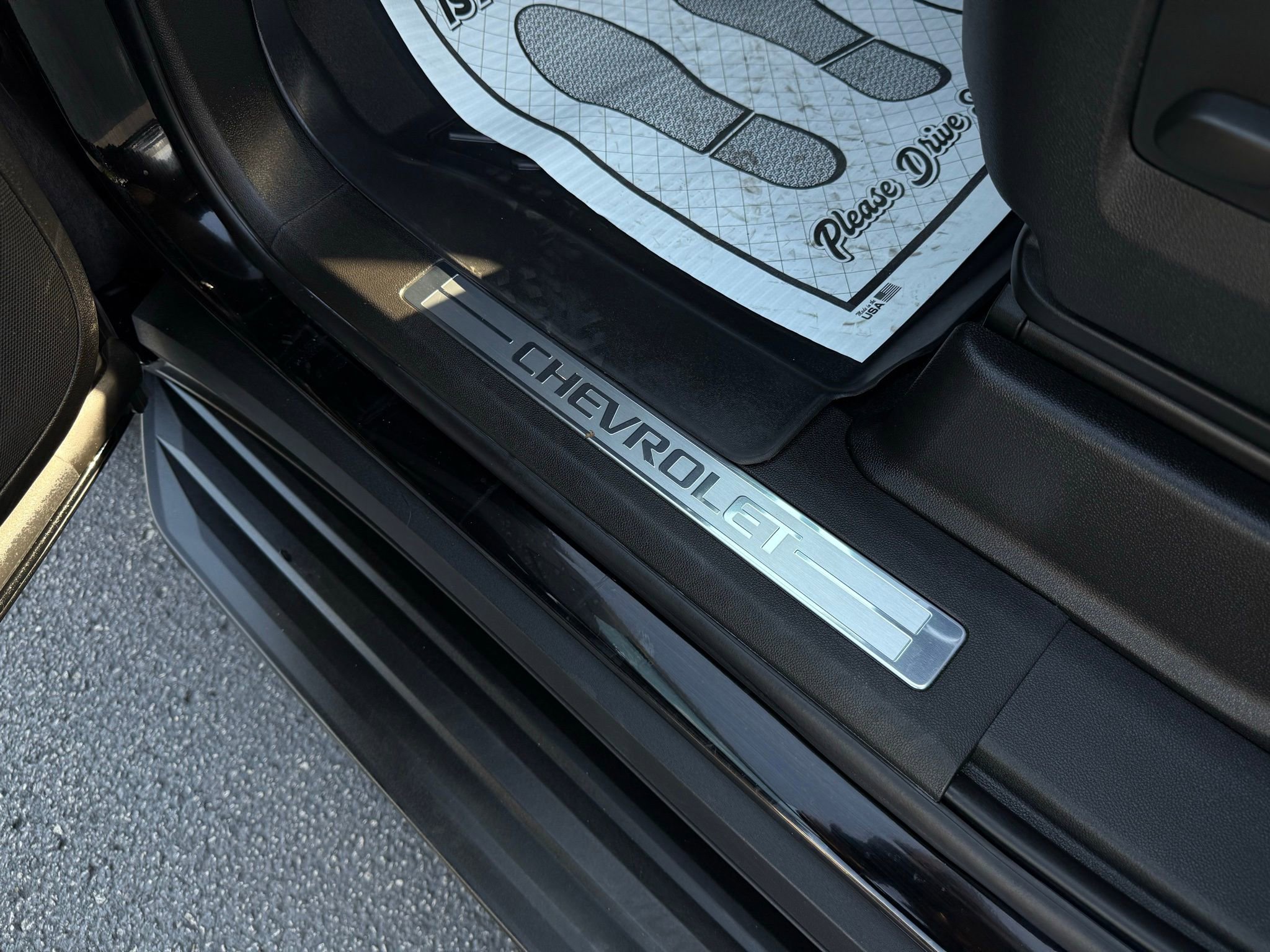 Used 2022 Chevrolet Tahoe RST w/ Luxury Package image 40