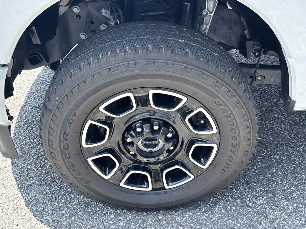 Used 2025 Ford F250 Platinum AWD/4WD image 11
