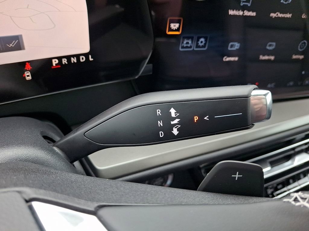 New 2026 Chevrolet Traverse LT w/ Sun and Wheel Package AWD/4WD image 11