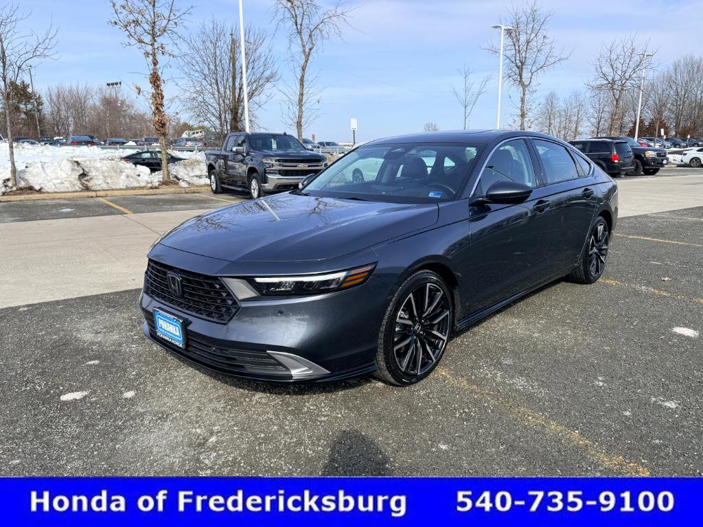Certified 2023 Honda Accord Touring image 2