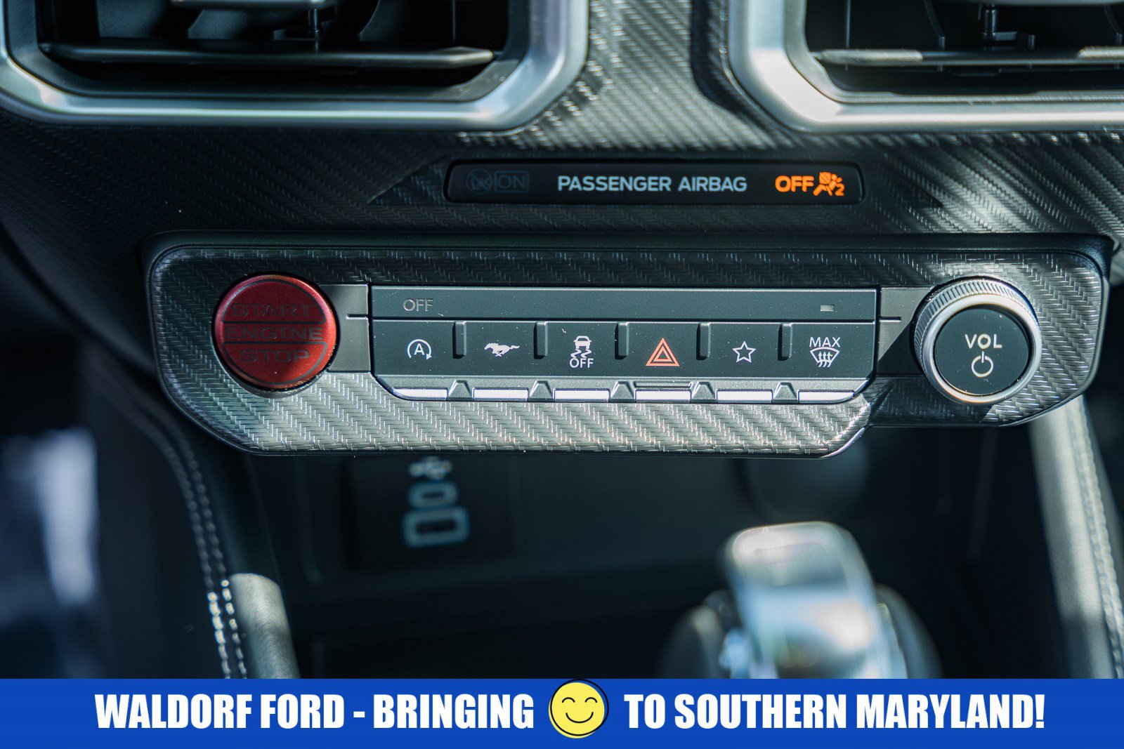 Used 2025 Ford Mustang GT Premium image 28