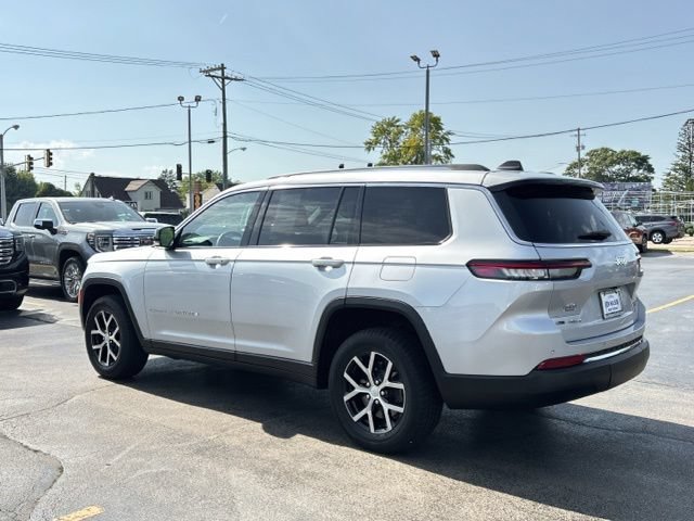 Used 2023 Jeep Grand Cherokee L Limited AWD/4WD image 6
