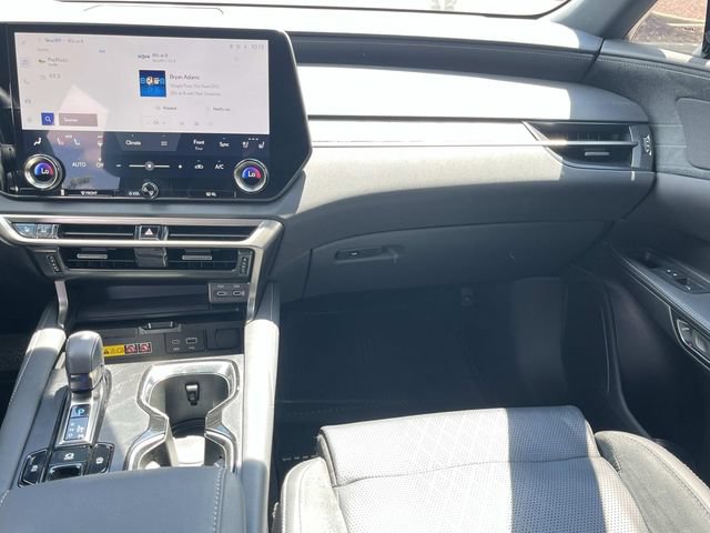 Used 2023 Lexus RX 350 FWD w/ Cold Area Package image 14