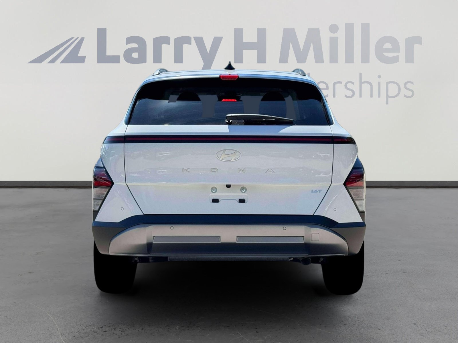 New 2026 Hyundai Kona Limited FWD image 6