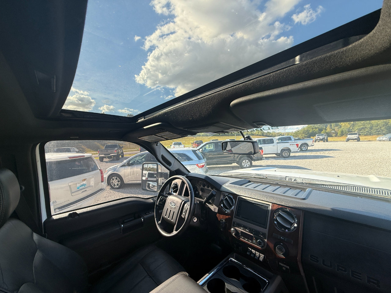 Used 2011 Ford F250 Lariat w/ Lariat Ultimate Pkg image 7