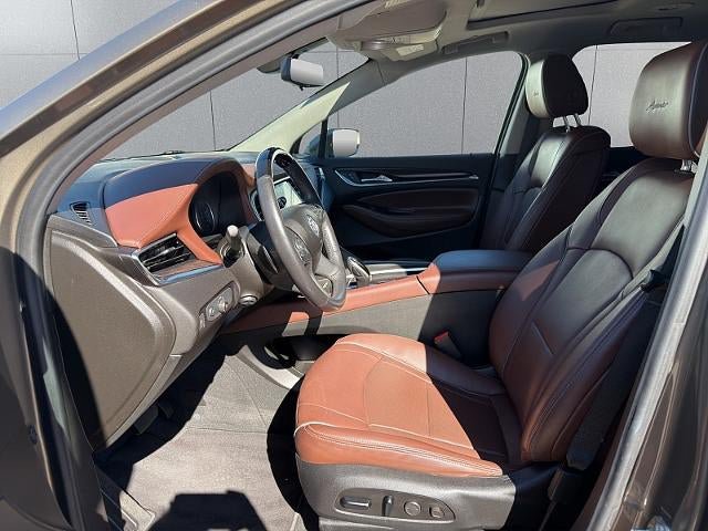 Used 2020 Buick Enclave Avenir w/ Avenir Technology Package AWD/4WD image 25