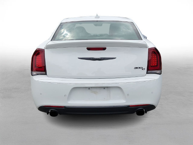 Used 2023 Chrysler 300 C RWD image 5