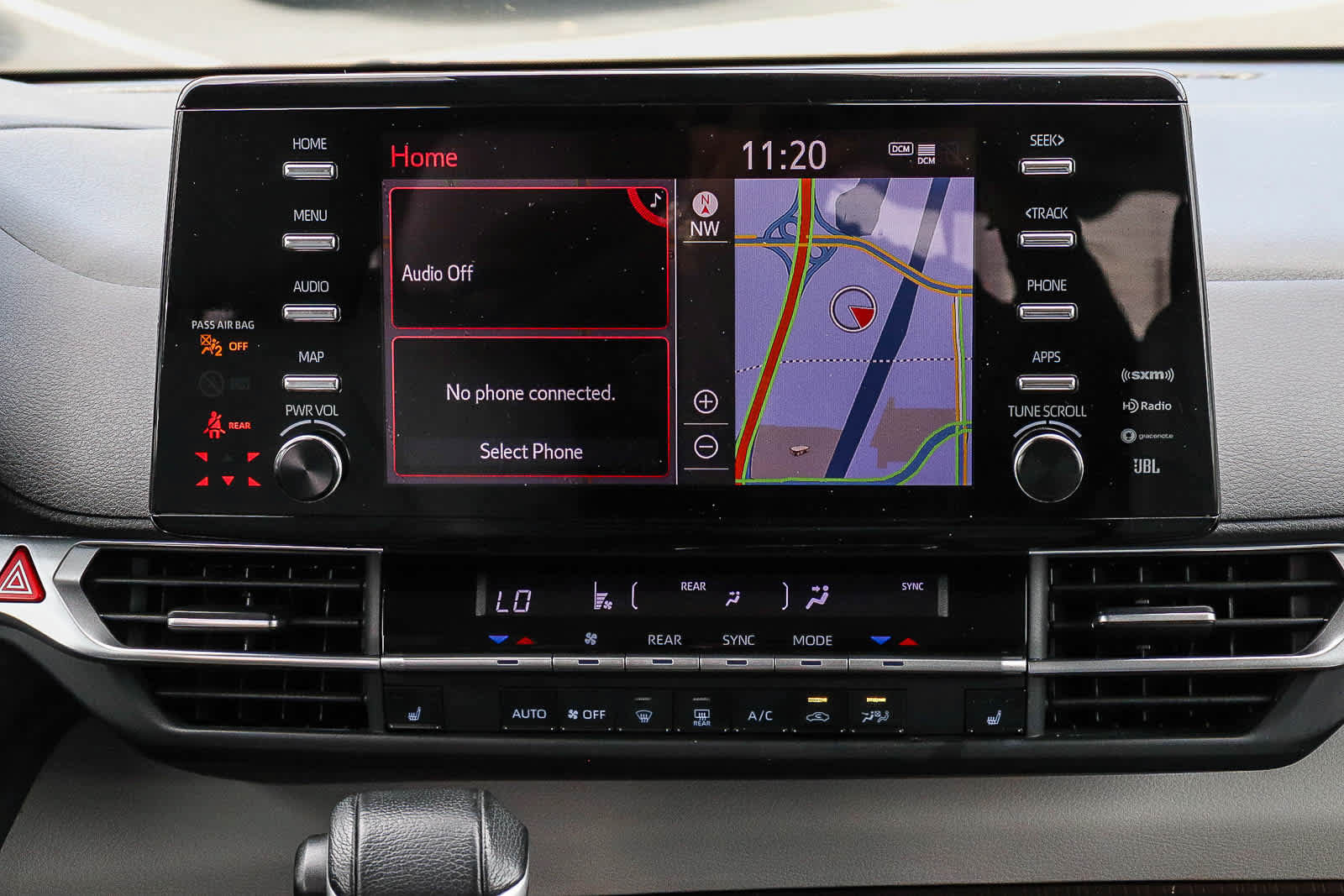 Used 2021 Toyota Sienna XLE w/ XLE Plus Package FWD image 20