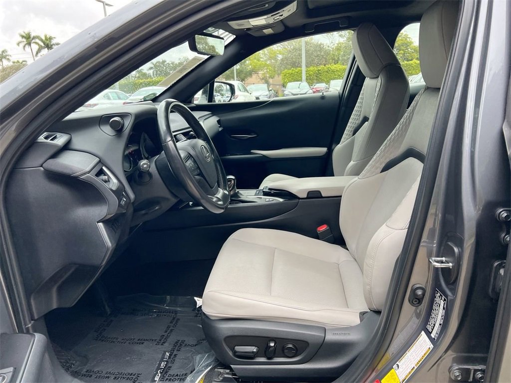 Certified 2020 Lexus UX 250h w/ Premium Package image 12