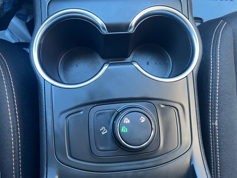 Used 2019 GMC Terrain SLE image 13