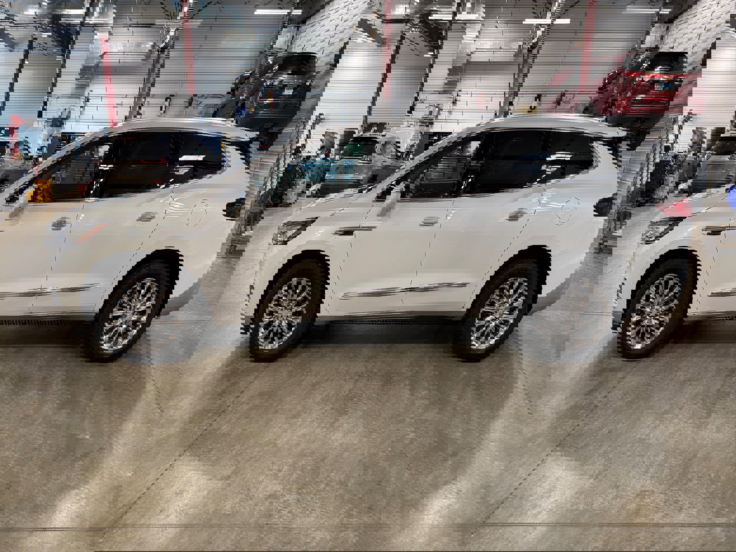 Used 2020 Buick Enclave Premium w/ Surround and Sites Package image 28