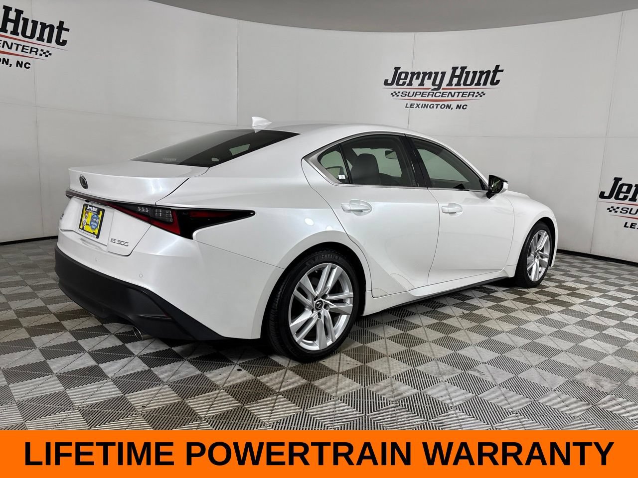 Used 2024 Lexus IS 300 w/ Comfort Package RWD image 6
