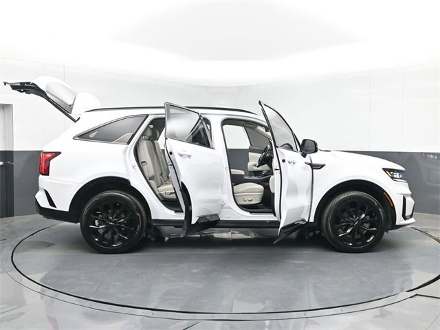 Used 2022 Kia Sorento SX image 57