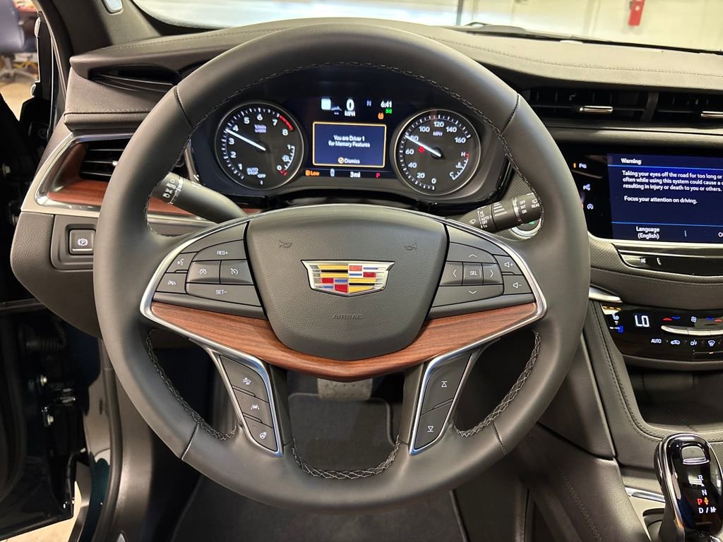 New 2026 Cadillac XT5 Premium Luxury w/ Driver Assist Package image 32