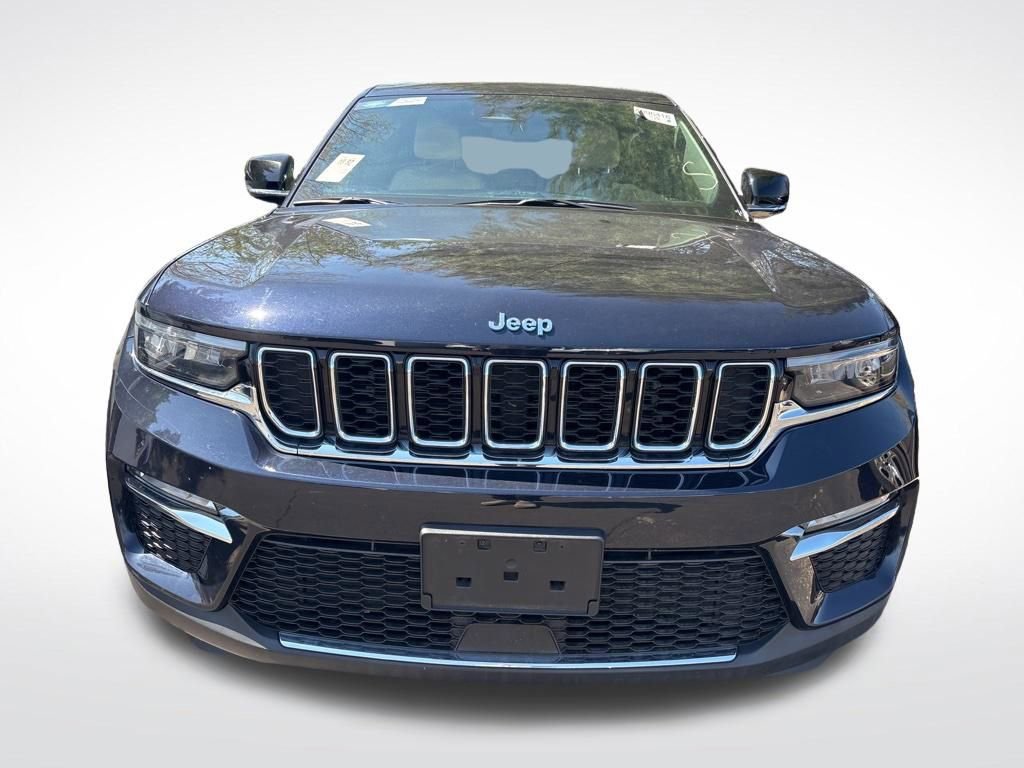 Used 2022 Jeep Grand Cherokee Limited 4xe image 7