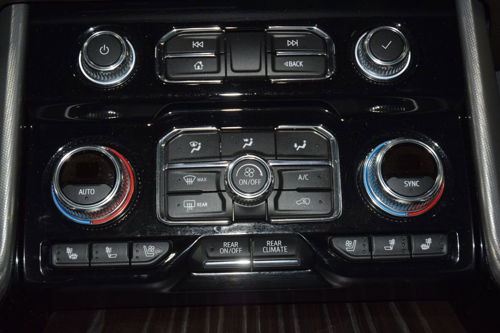 Used 2024 GMC Yukon Denali AWD/4WD image 35