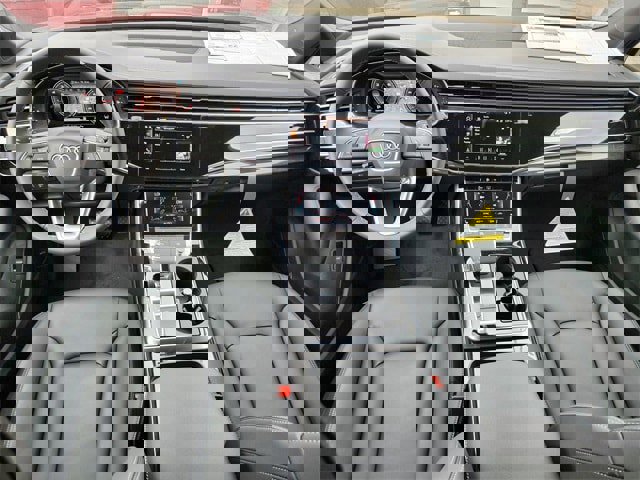 New 2025 Audi Q7 2.0T Premium image 23